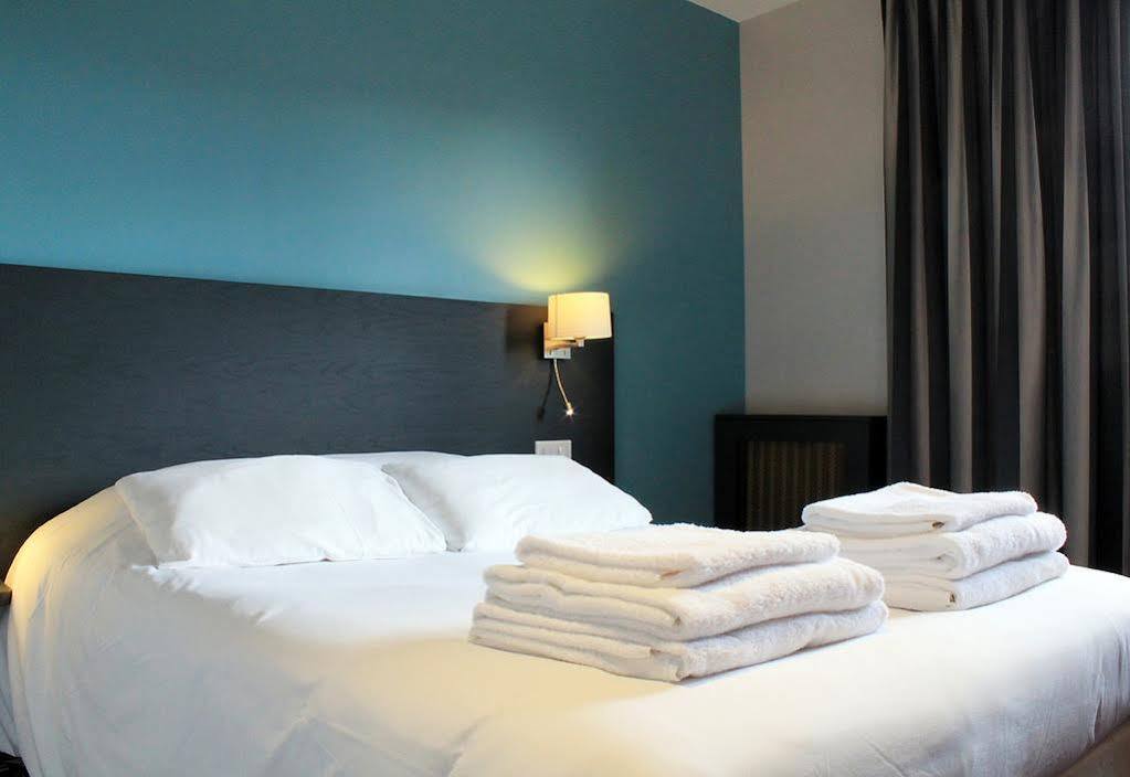 Hotel-Restaurant Le Victoria Rennes Quarto foto